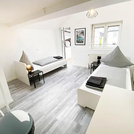 Hébergement de vacances 2 House For Workers